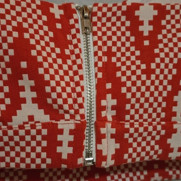 GLAMOROUS Patterned Crop Top Size Medium - Picture 6 of 8